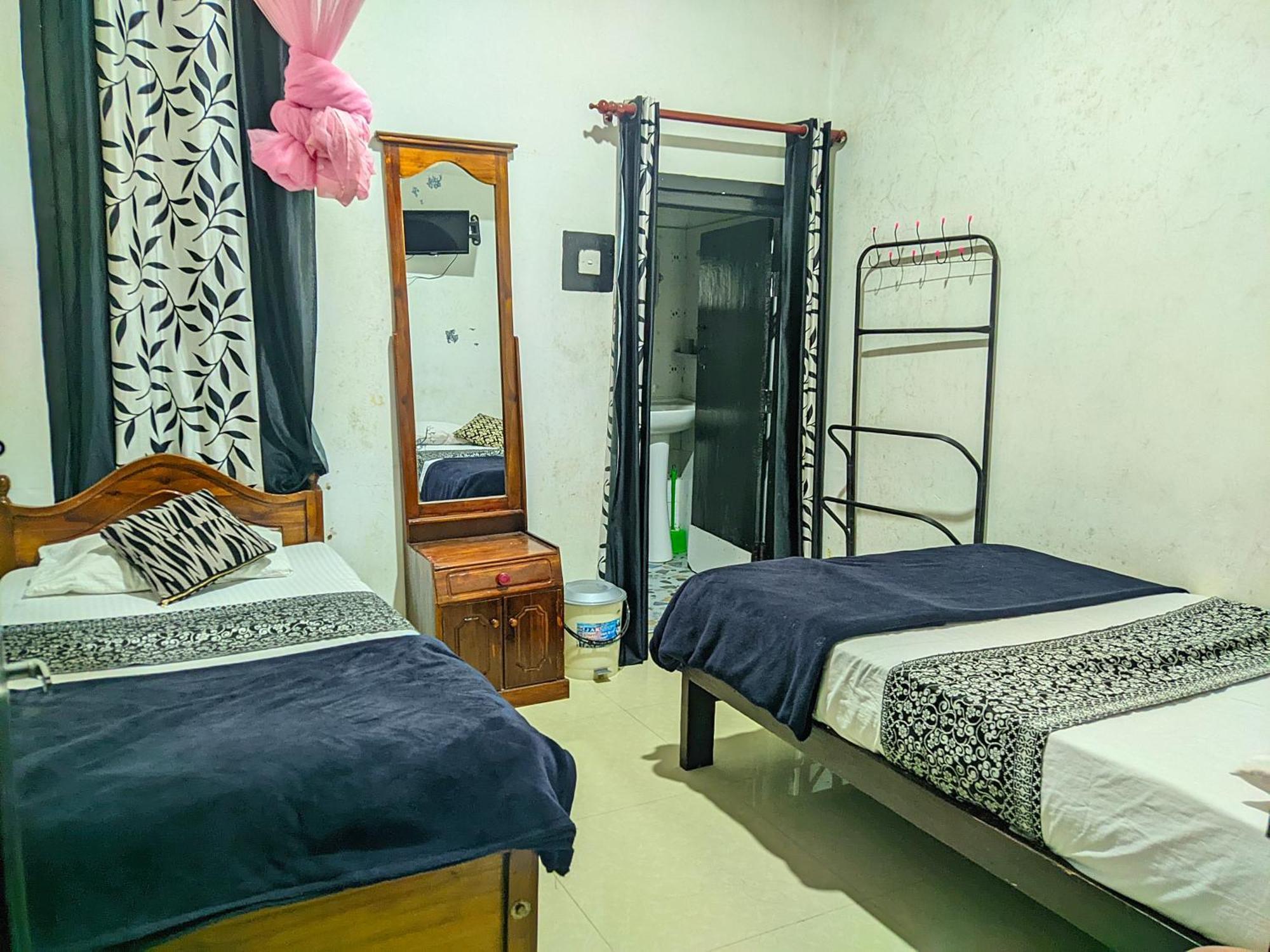 White Home Haputale Bagian luar foto
