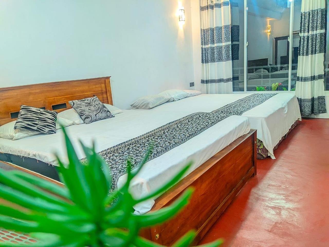 White Home Haputale Bagian luar foto
