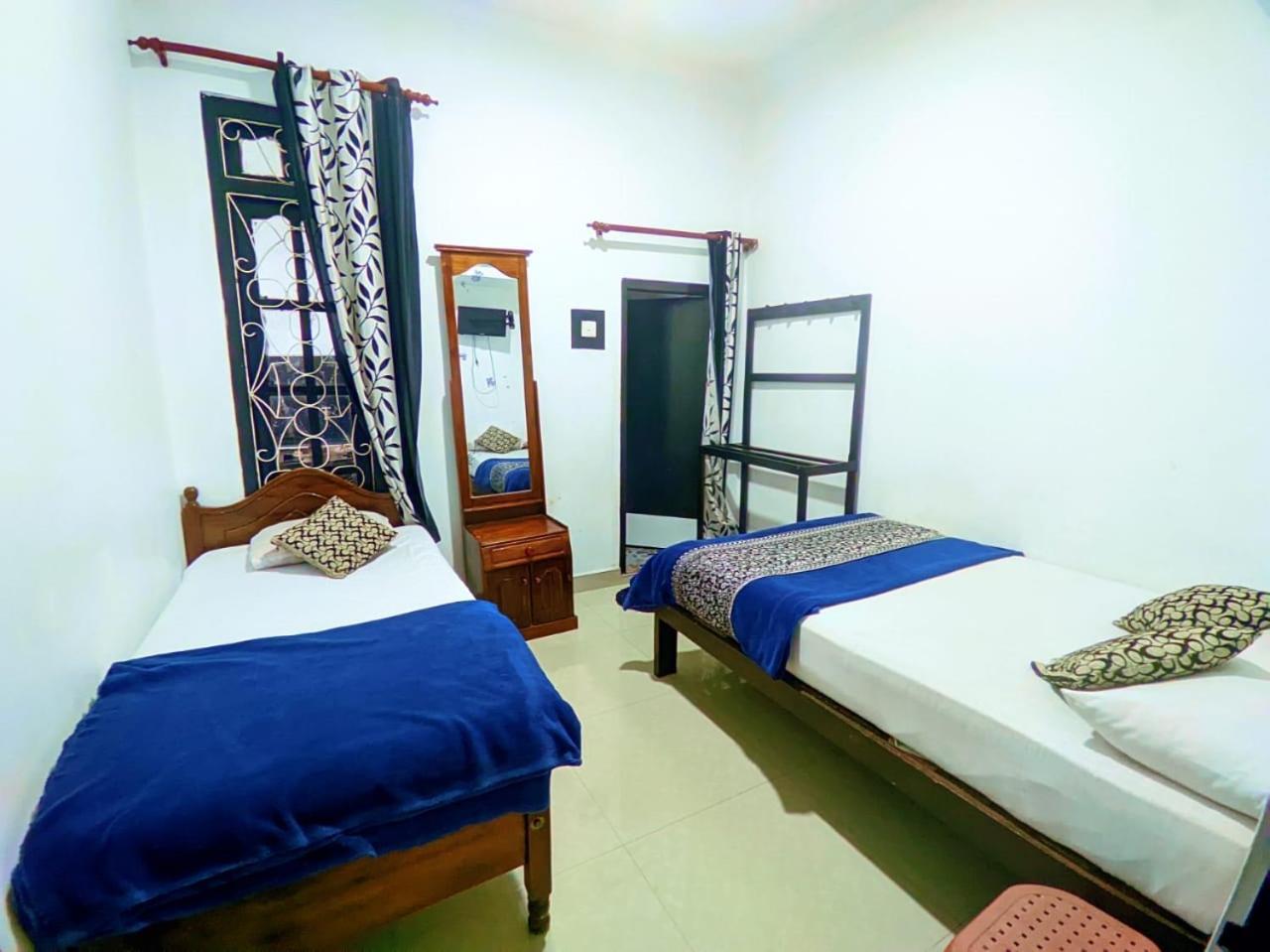 White Home Haputale Bagian luar foto